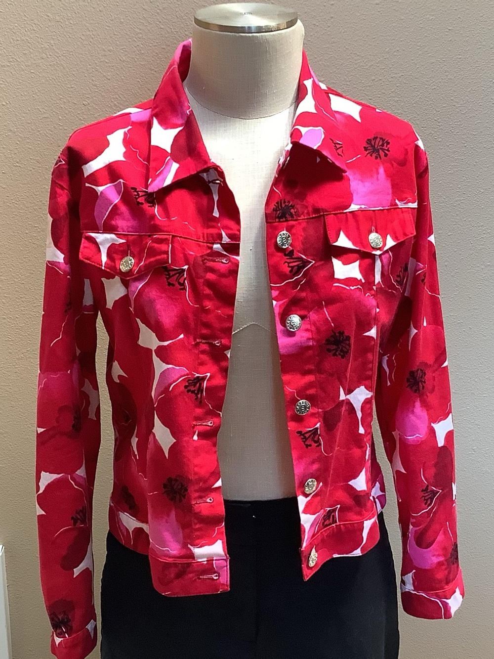 SEASONS Chino Jacket Floral in Shades of Red and Pink Sz L